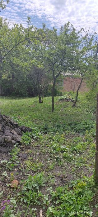 Продаж будинку із земельною ділянкою в с. Верхоли