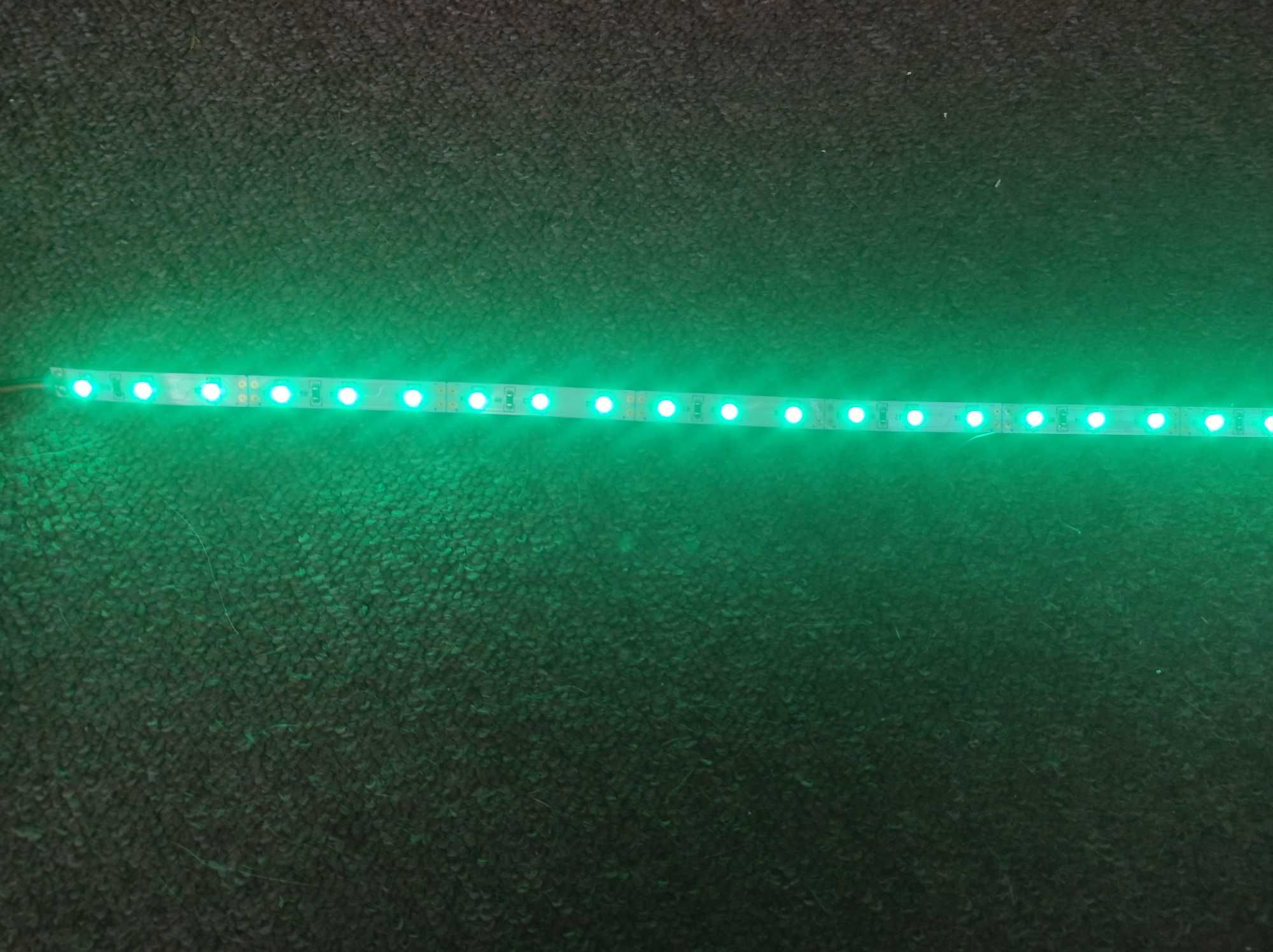 Taśma LED zielona 12 V , 1 metr