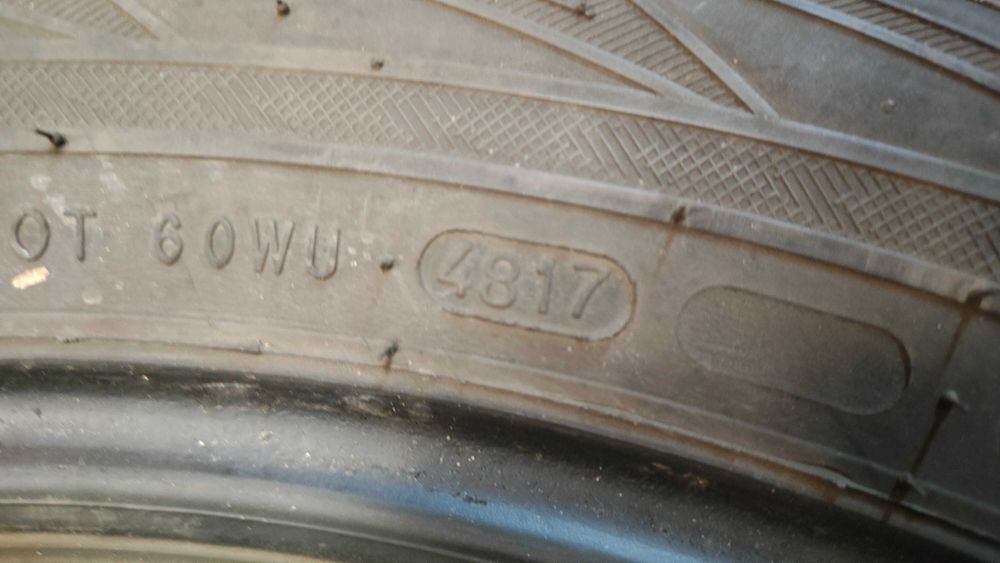 2x 235/55R19 Nokian WR SUV 3 Zima Używane FV Siedlce