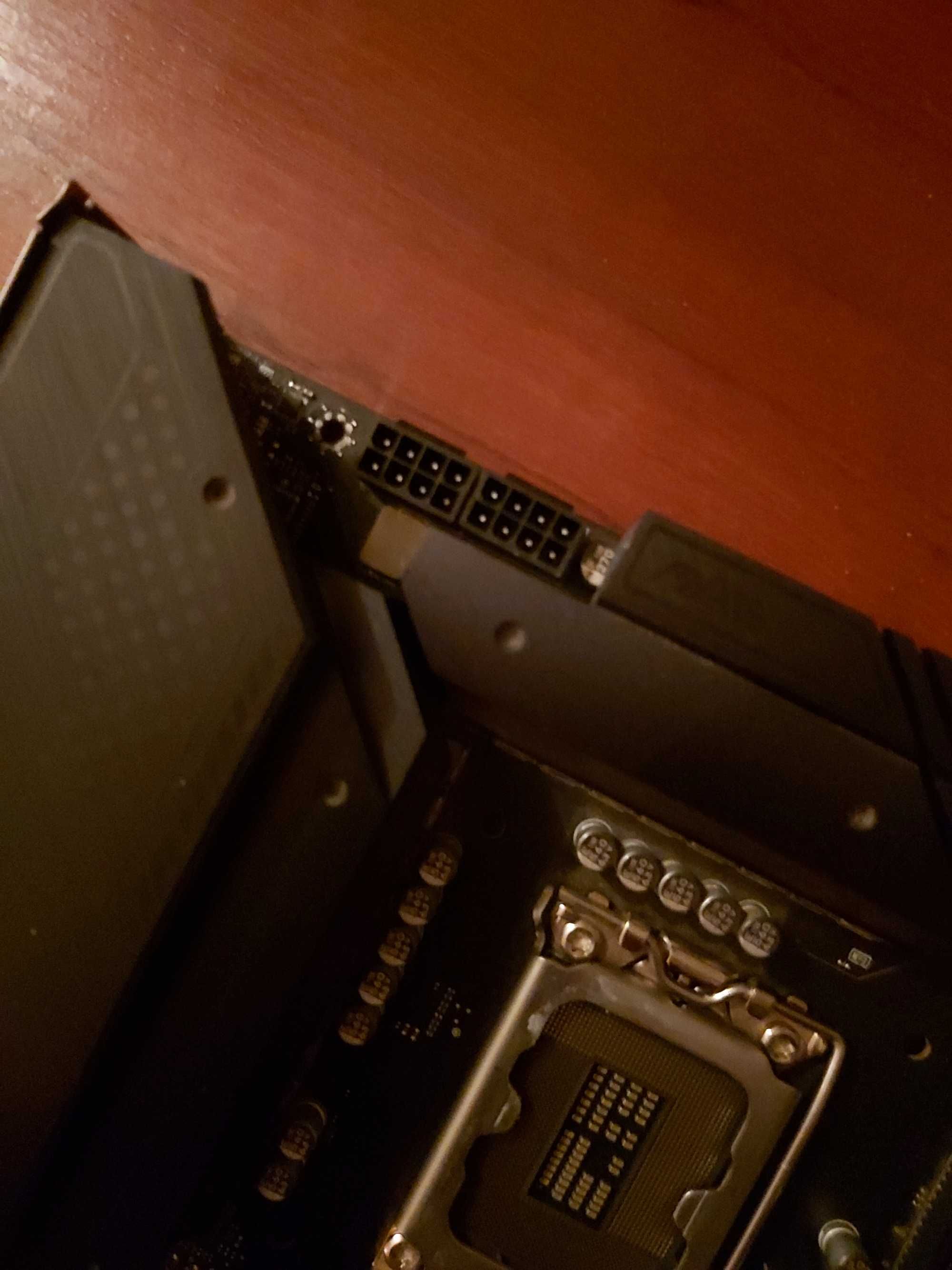 Плата MSI MAG Z690 Tomahawk