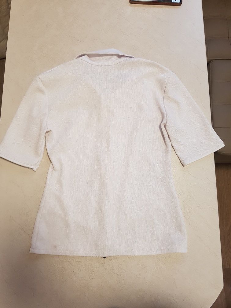 Шкільна підліткова блуза розмір М білі та чорна