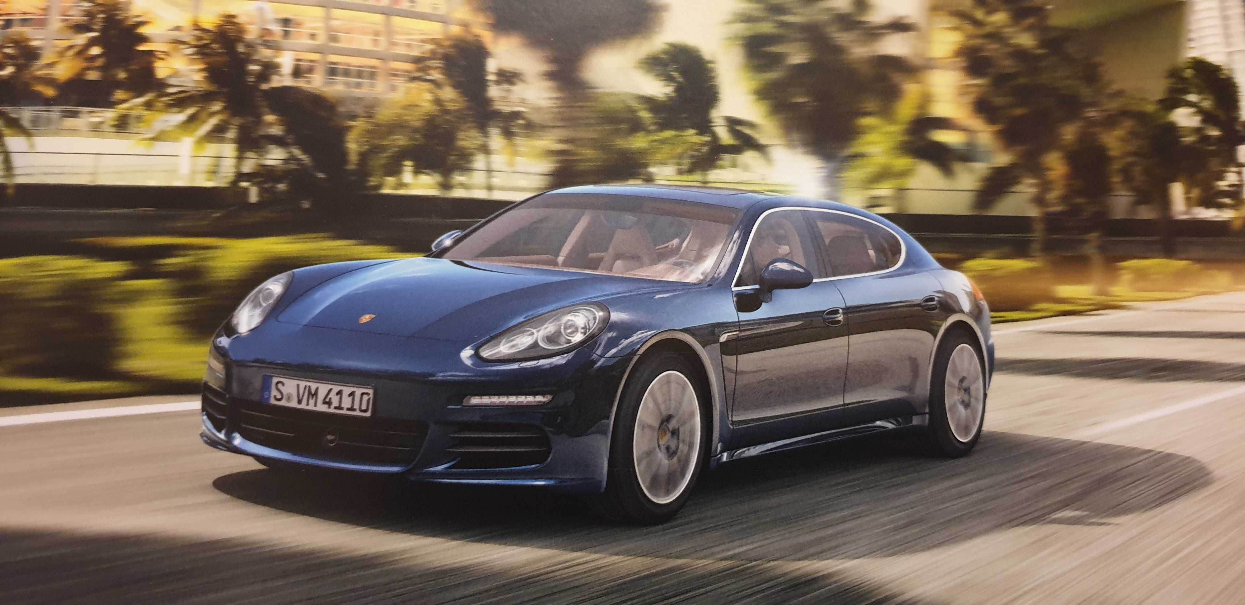 Prospekt Porsche Panamera na innej Porsche 911, 718, Boxster, AMG.