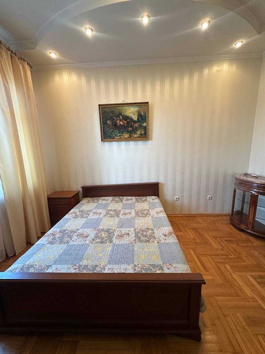 Здам в оренду 3к квартиру пров. Є.Коновальця (Урицького) парк Шевченка
