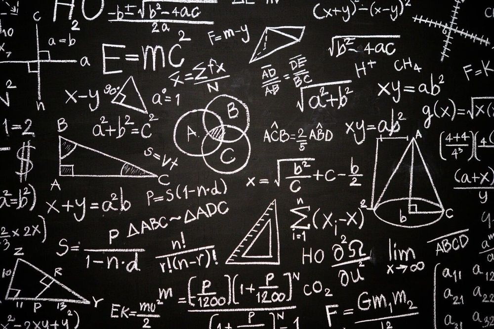 Korepetycje z matematyki stacjonarnie/online 85zł-120zł