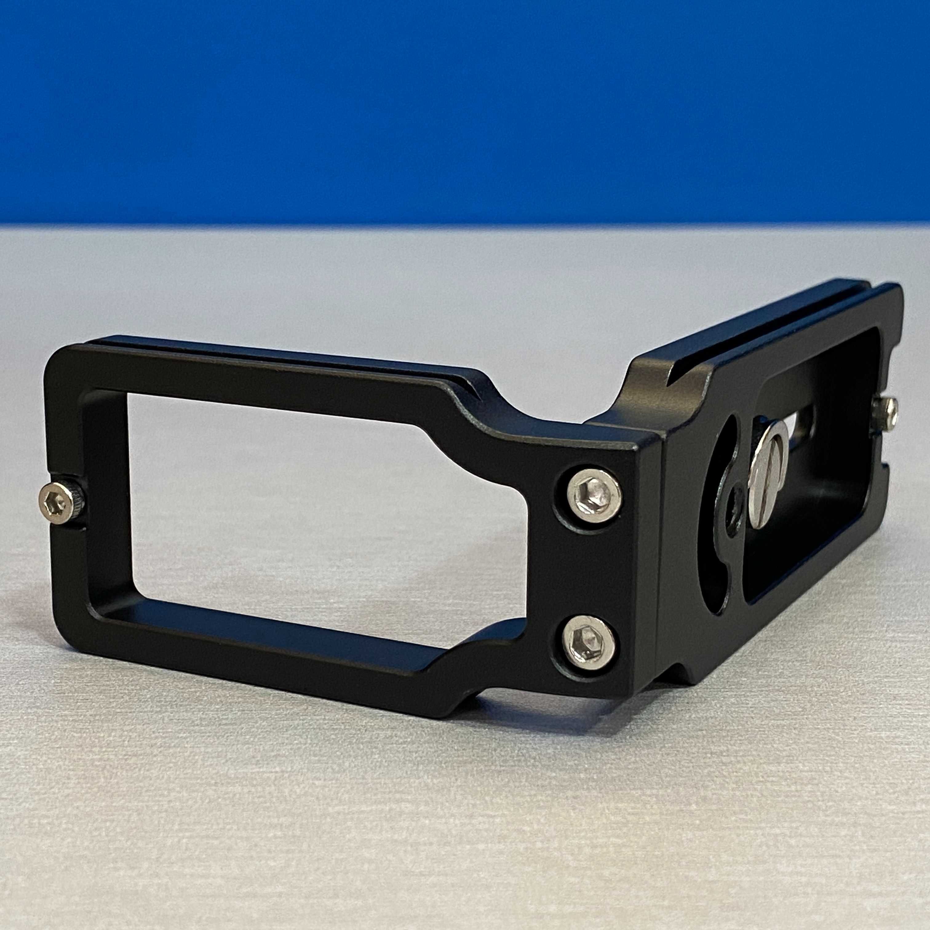 L-Plate | L-Bracket Leofoto MPU-100 - Universal (NOVO)