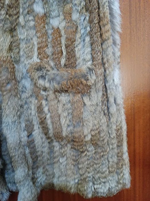 Colete de Senhora em pelo de coelho, estado como novo