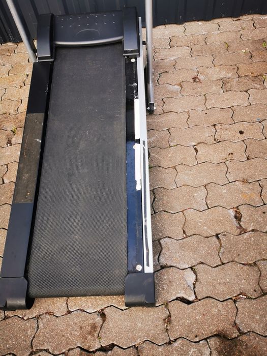 Bieżnia treningowa manualna BUFFALO z Niemiec