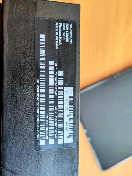 SAMSUNG Galaxy Z Fold 3 pamięć 12/256GB