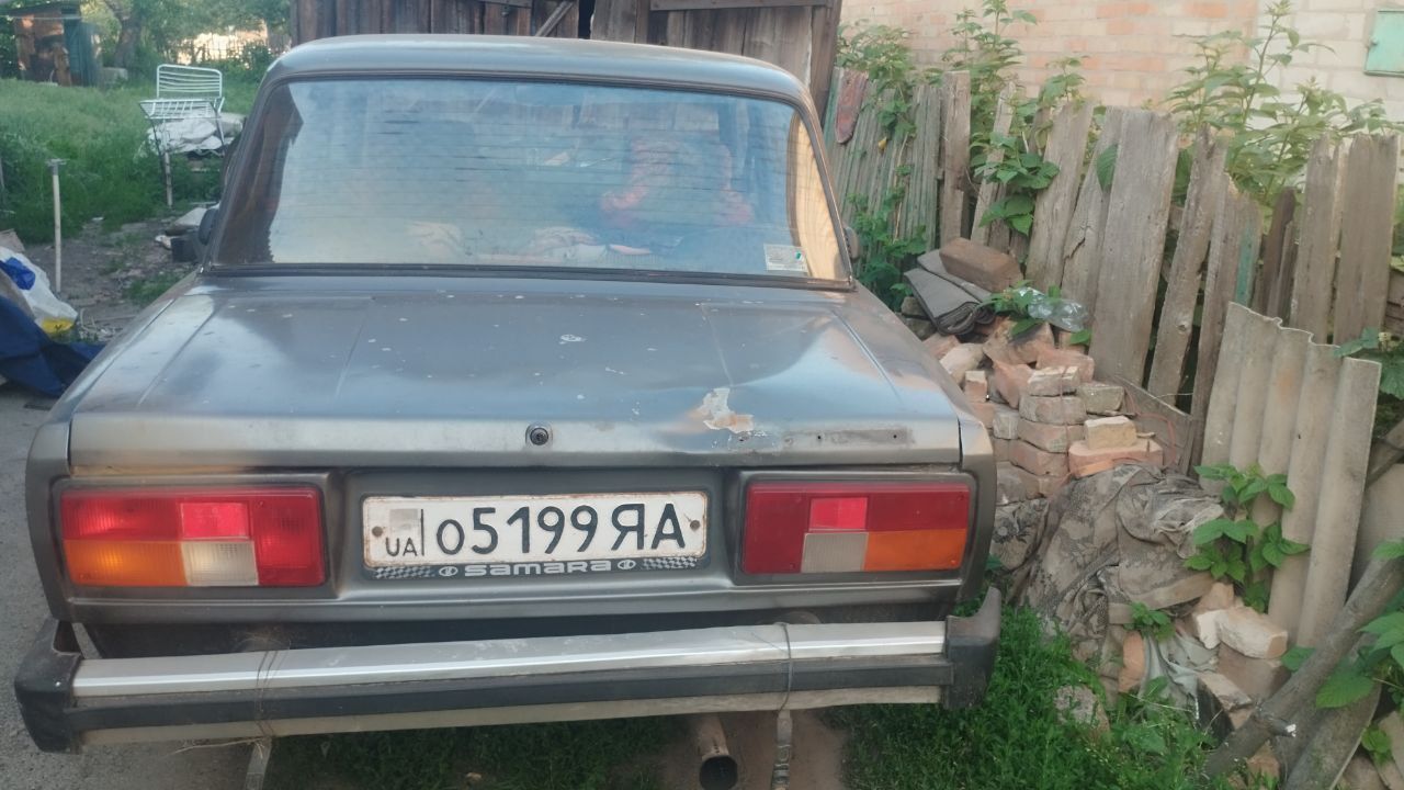 Обменяю два жигуля 5 і 7,на авто получше.