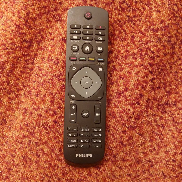 Pilot do telewizora Philips