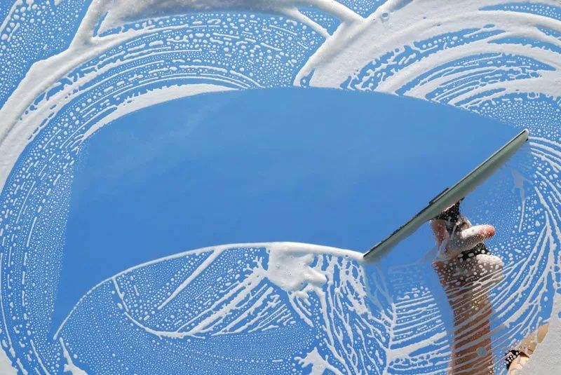 Sprzątanie mycie okien.Dokładnie ,solidnie