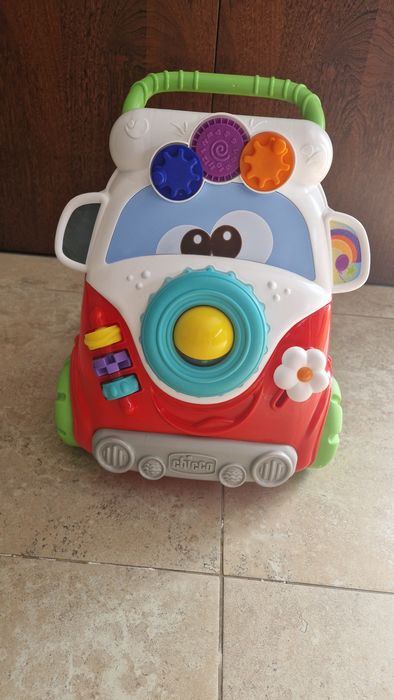Brinquedo andarilho / andador CHICCO - primeiros passos