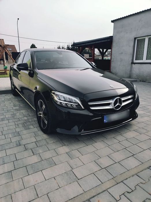 Mercedes-Benz Klasa C 2021r lift sam parkuje serwis ASO 90tys km