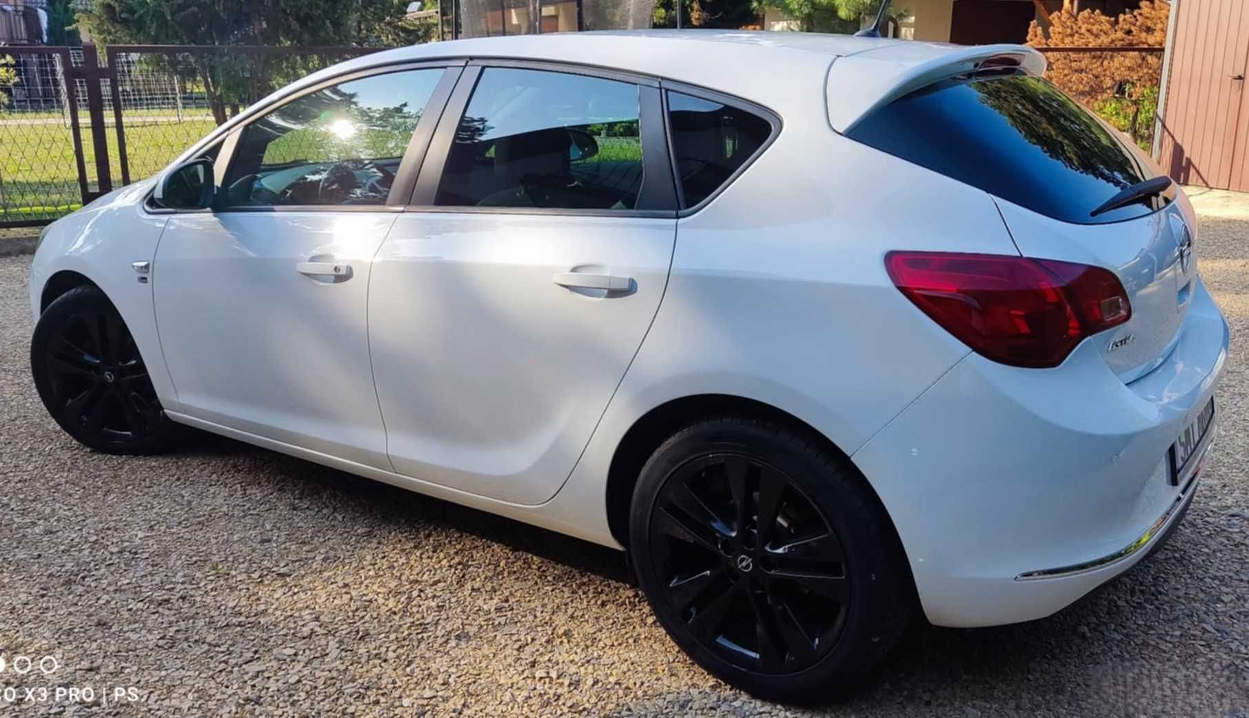 Sprzedam Opla Astrę 1,4 Turbo 140 KM LPG