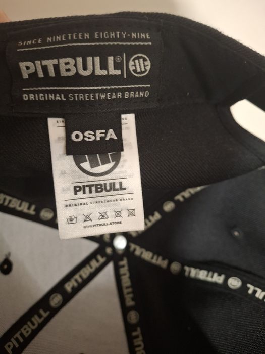 Czapka z daszkiem pitbull