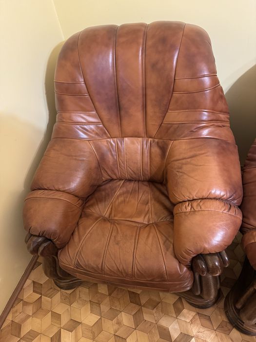 Wypoczynek ze skóry 3/2/1. Skórzany sofa skórzana