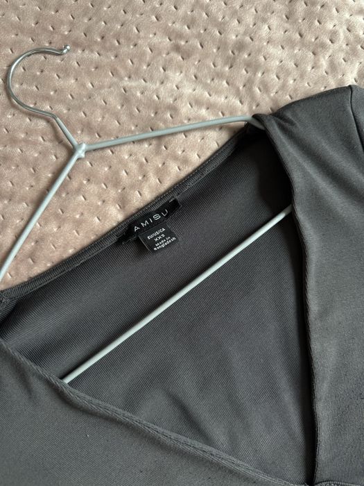 damski top z długim rękawem