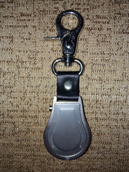 На подарок! НОВЫЕ часы Quartz эксклюзивные подарочные SFOR