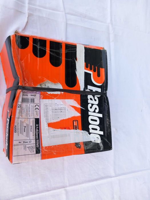 Gwoździe do gwoździarek Paslode 3,1x63 mm opak 2200 sztuk z gazem !!