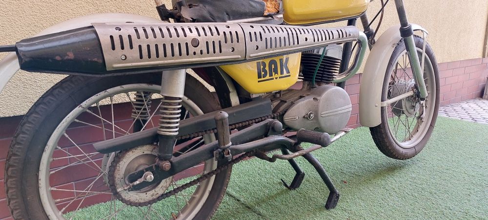 Wsk bąk 125 z 1976r.