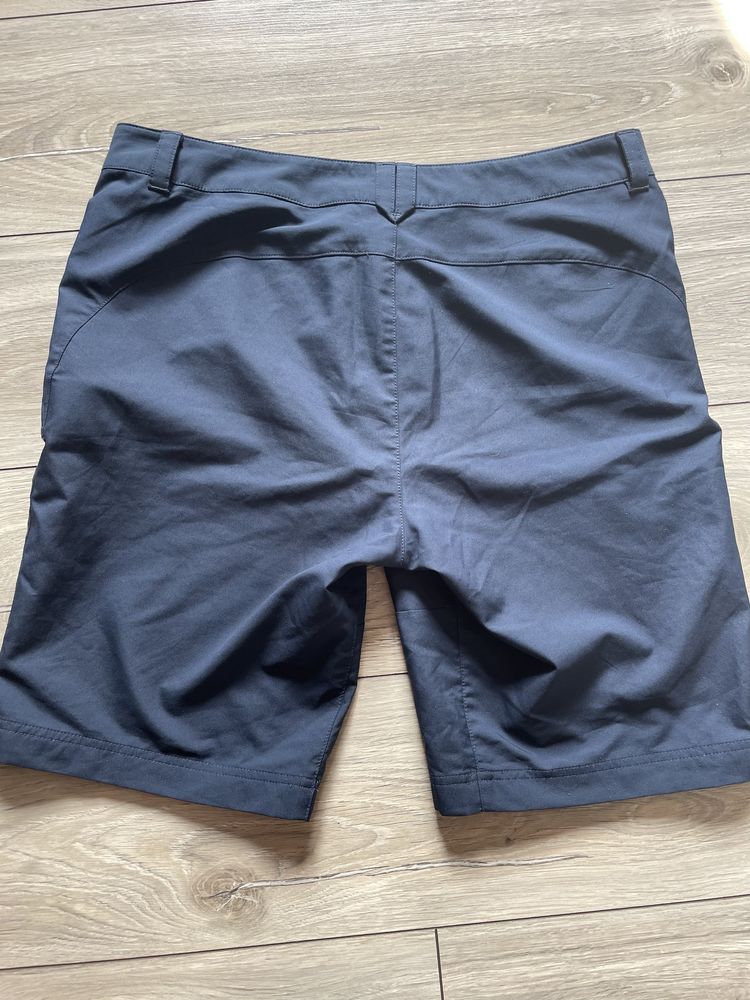 Шорти jack wolfskin