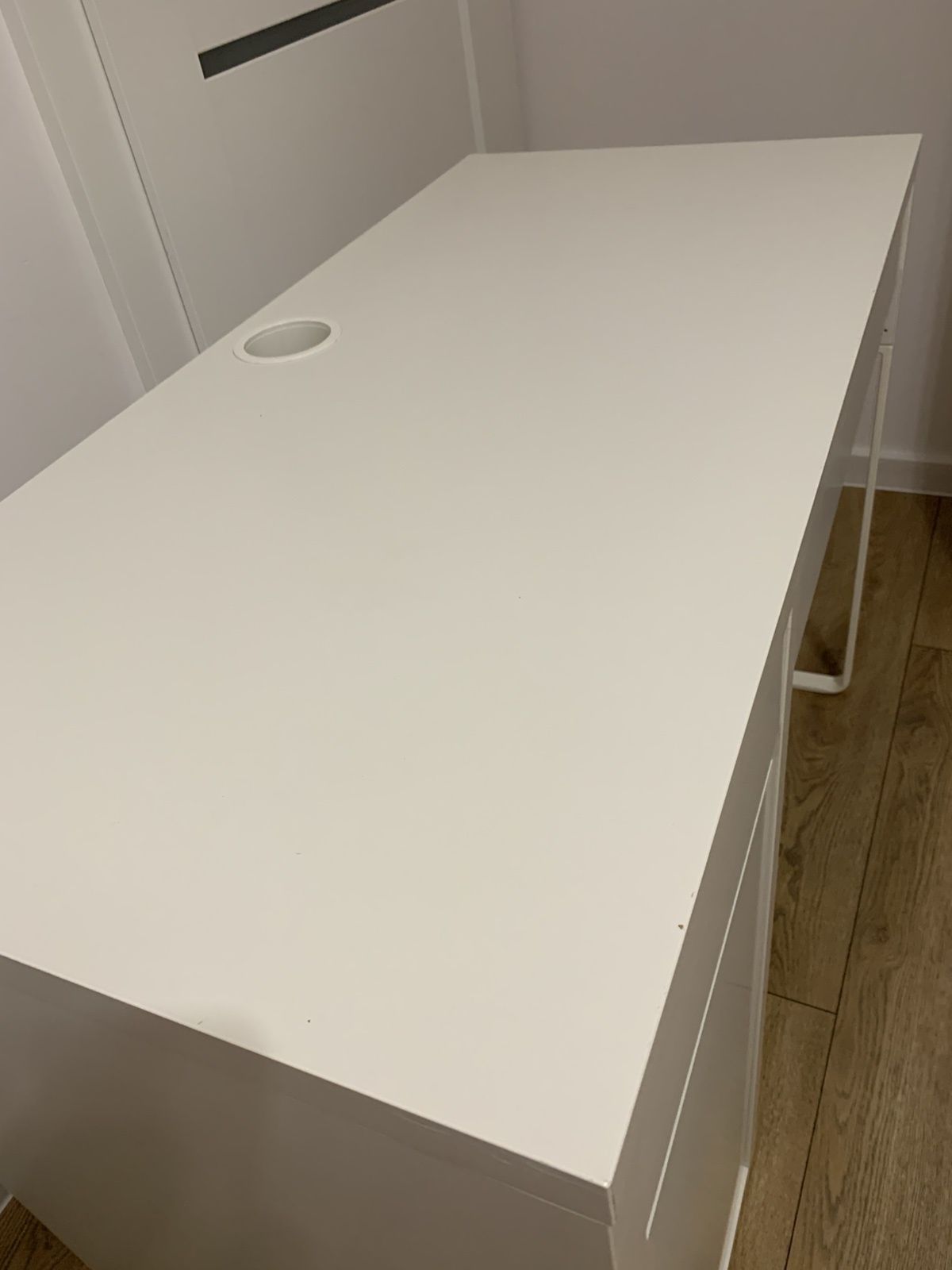 Biurko firmy IKEA