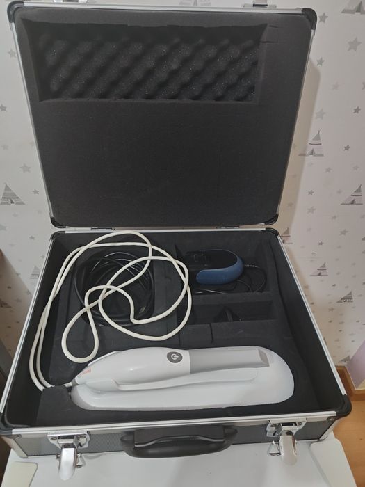 Escaner intraoral Heron ios com pouco uso.