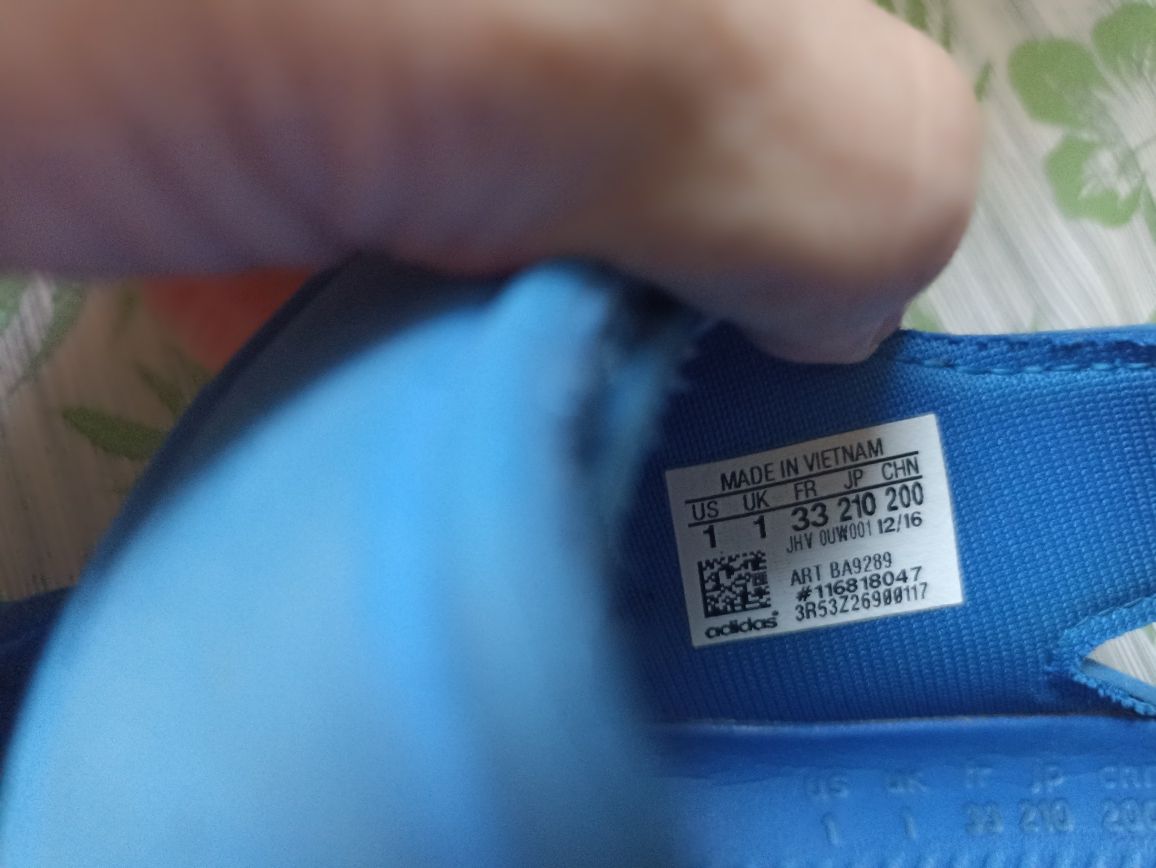 Piankowe, lekkie sandały adidas r.33 ( wkładka ok 19-19,5 cm)