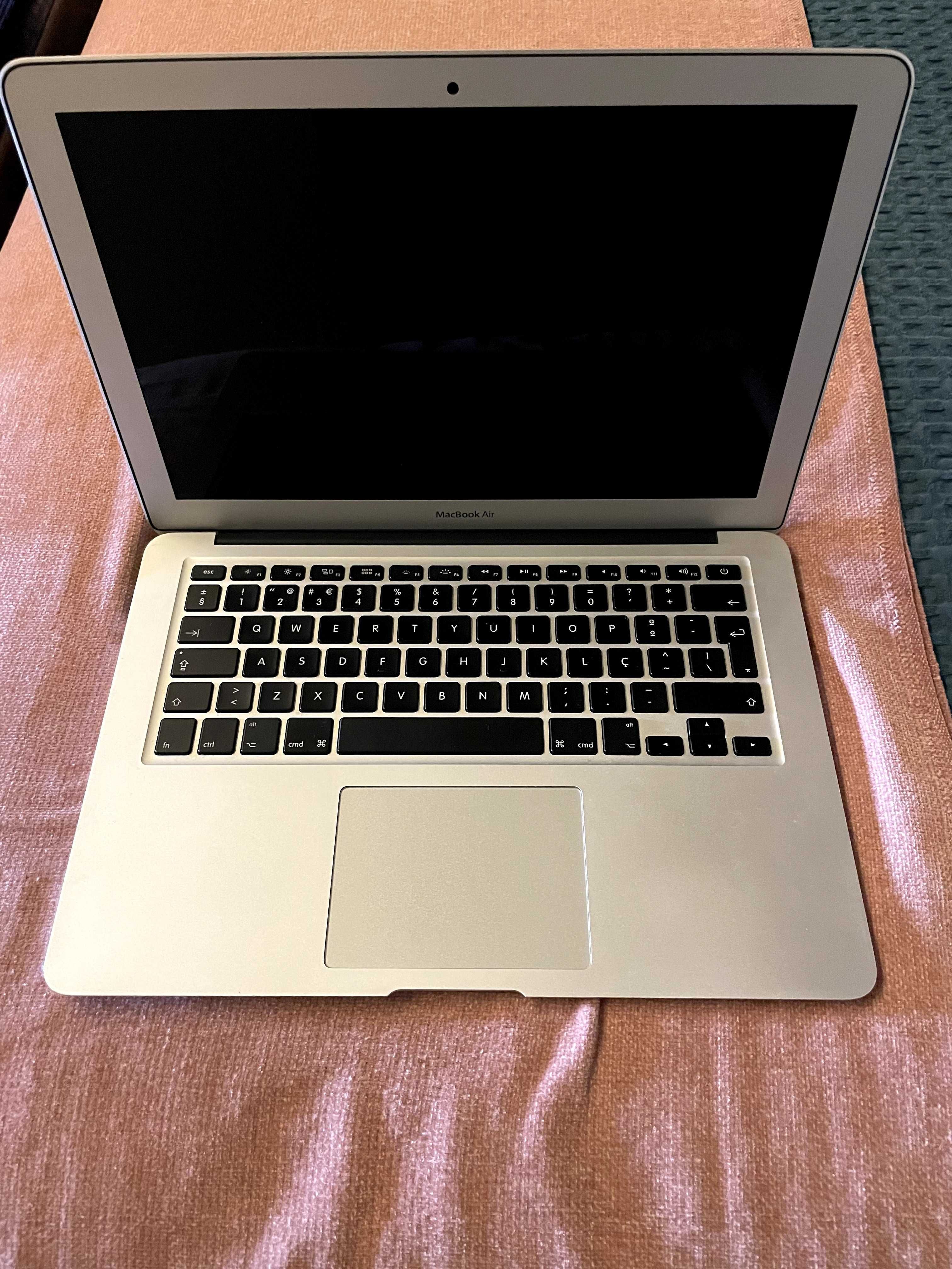 MacBook Air (13 polegadas, 2017)