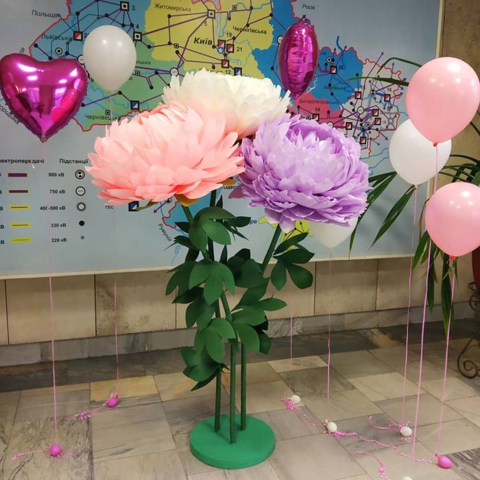 Цветы из бумаги. Большие бумажные цветы. Оформление мероприятий