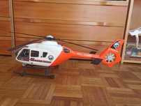 Helicóptero brinquedo