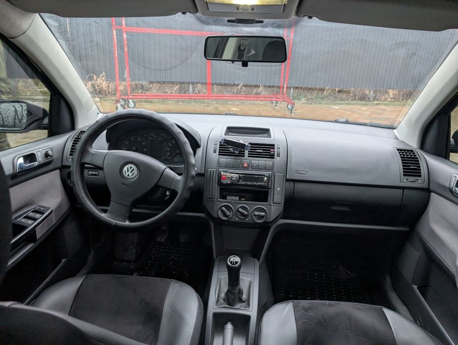 Volkswagen Polo 1.4 бензин