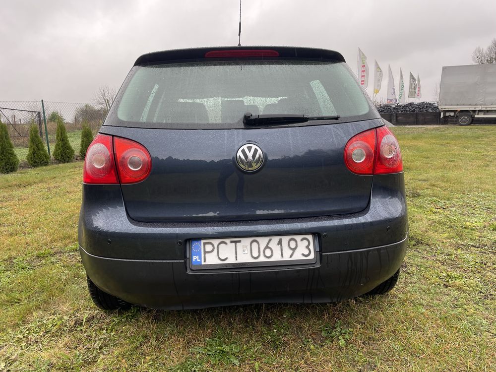 Volkswagen Golf V 2.0 BKD