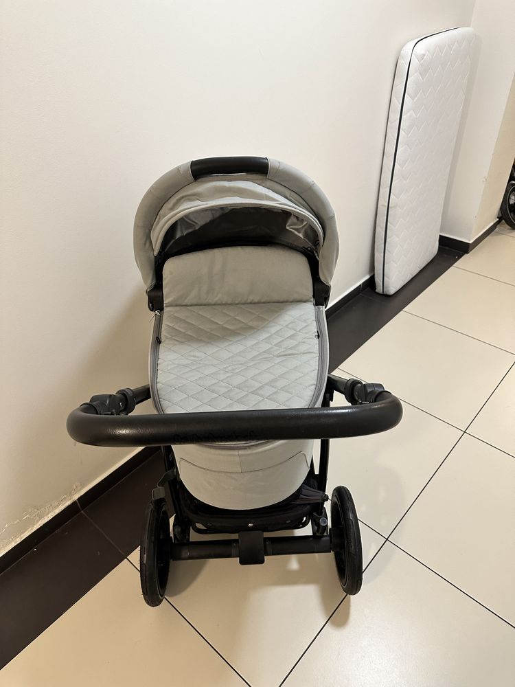 Wózek dziecięcy Baby Design Lupo Comfort 2 w 1 gondola i spacerówka