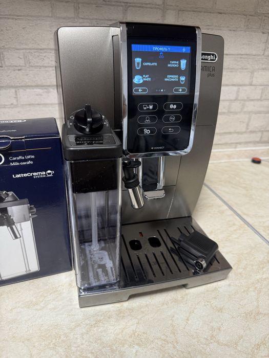 Кавомашина Delonghi Dinamica Plus ECAM 370.95T