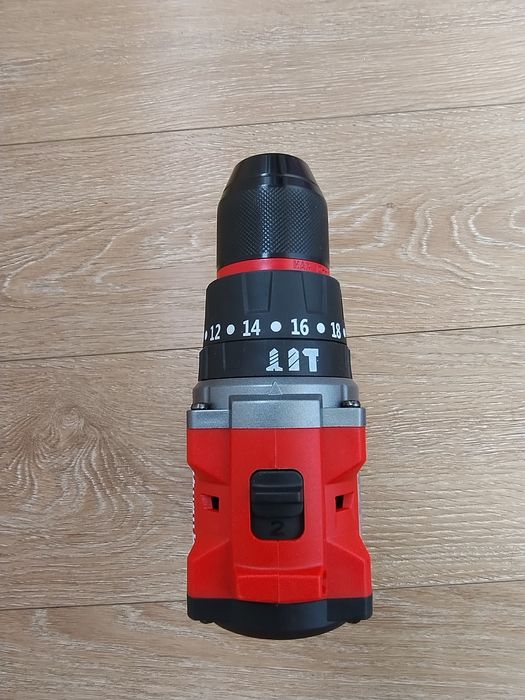 Milwaukee M18 3602-21 Шуруповерт комплект новий