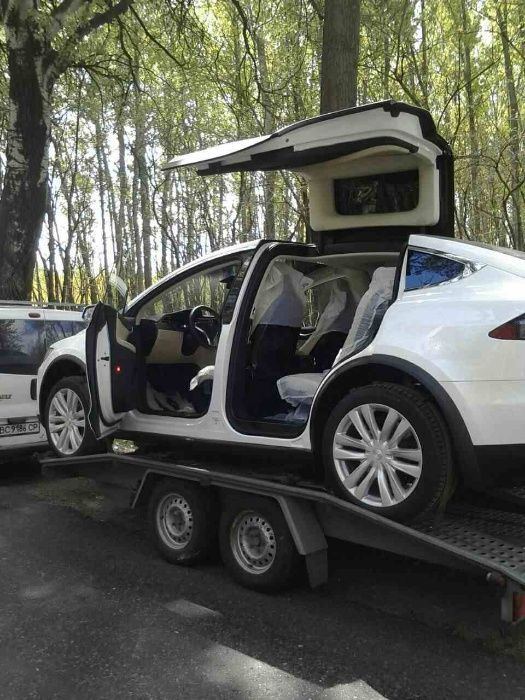 Евакуатор, перевезення автомобілів та мікроавтобусів, позашляховиків