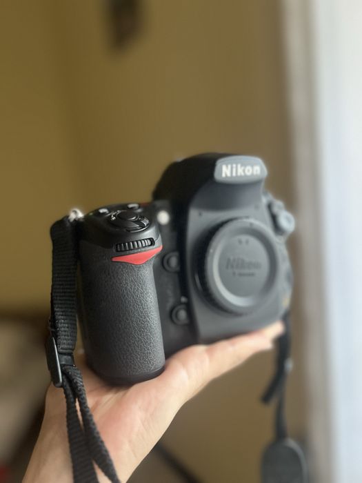 Фотоапарат Nikon D700