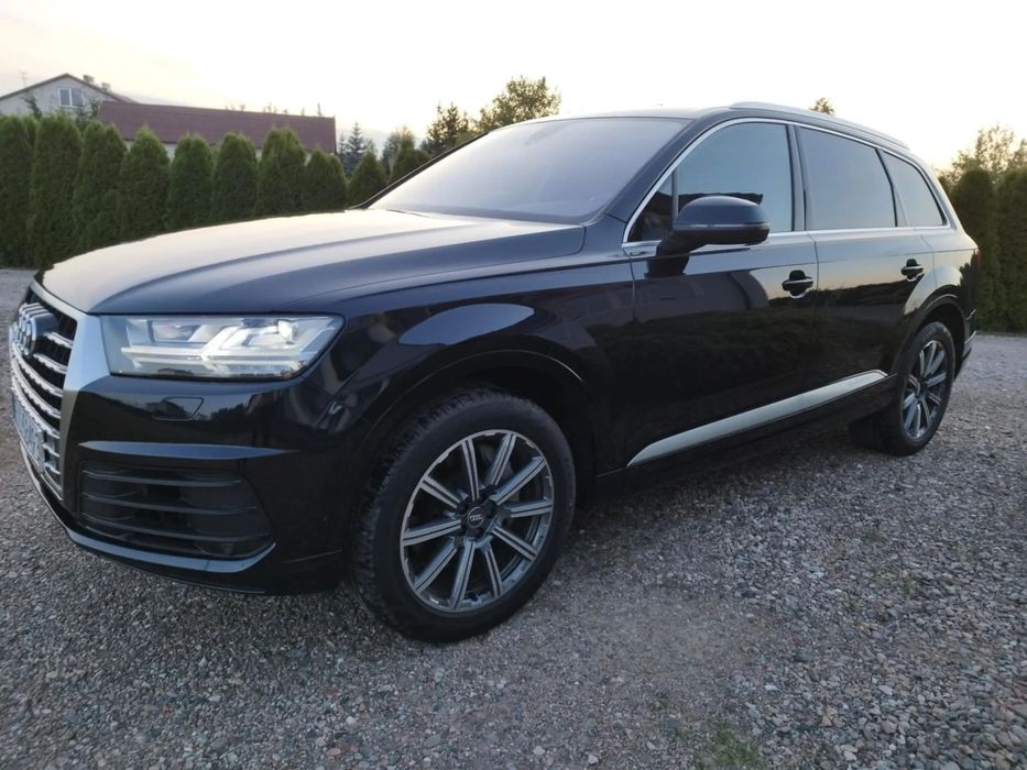 Audi Q7 niski przebieg 35000 km premium plus 7 osobowy zadbany
