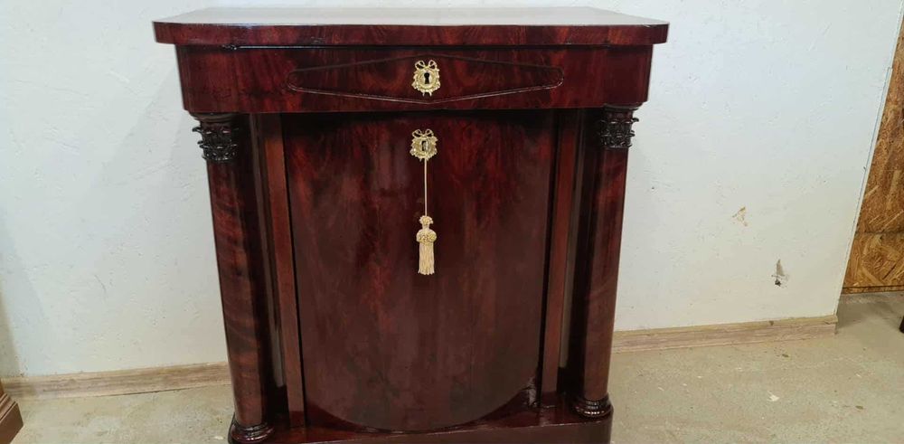 REZERWACJA  mahoniowa komódka z kolumnami - ok 1870r. - antyk - po ren
