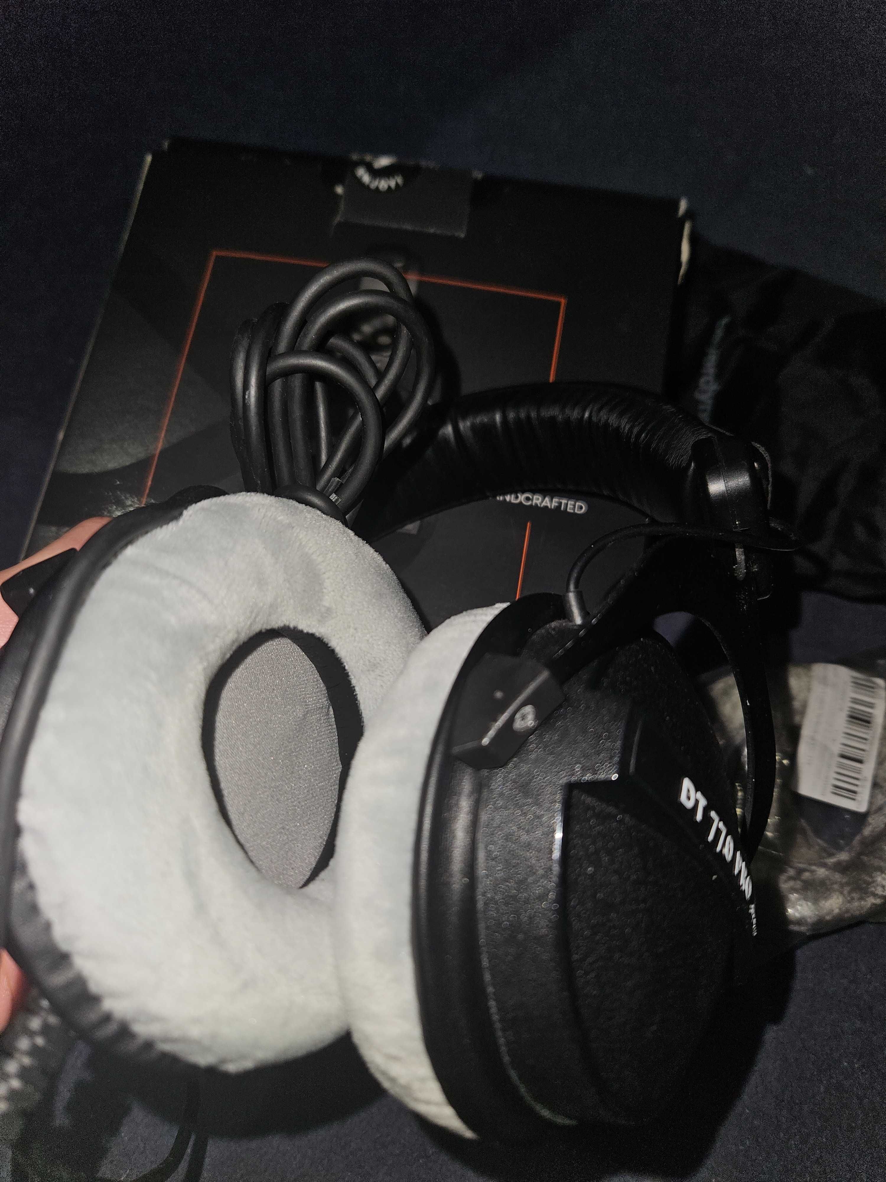 Студийные Beyerdynamic DT 770 PRO 80 Ohm