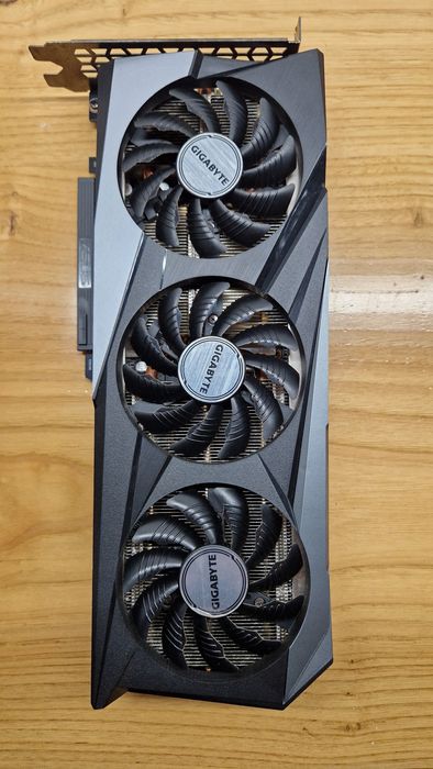 Nvidiat 3060 Ti - Gigabyte