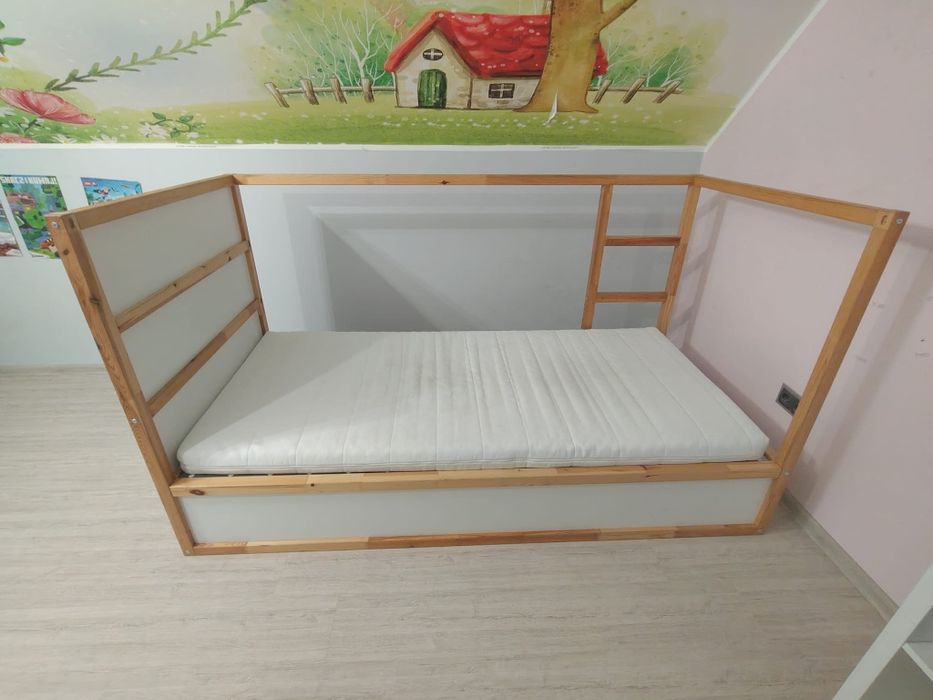 Łóżko piętrowe Ikea KURA  + materac