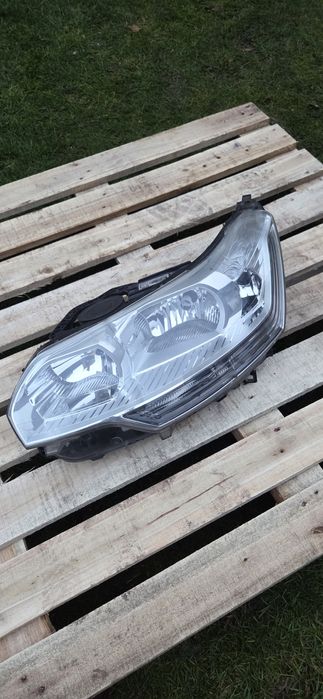 Lampa lewa Citroen C5 X7