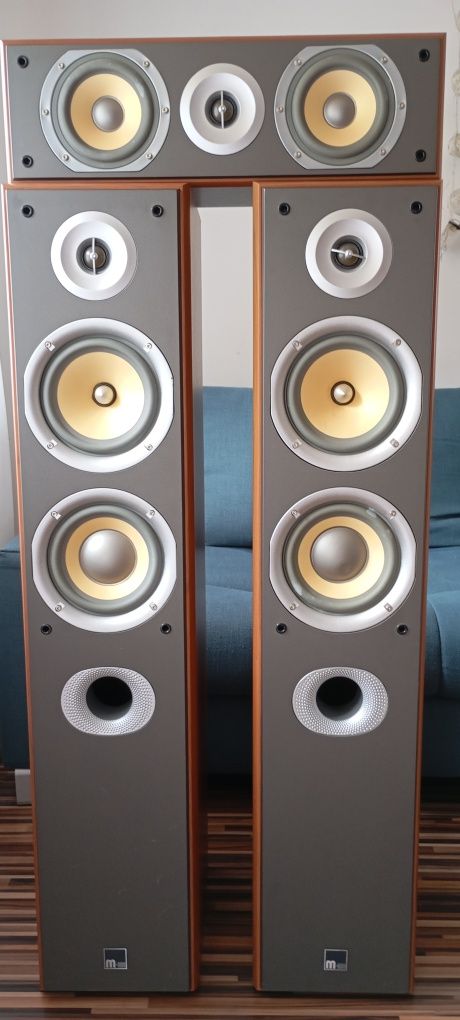 Kino domowe AG-D8850