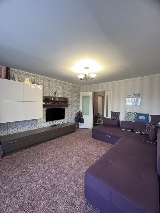 Двокімнатна чешка на Руській