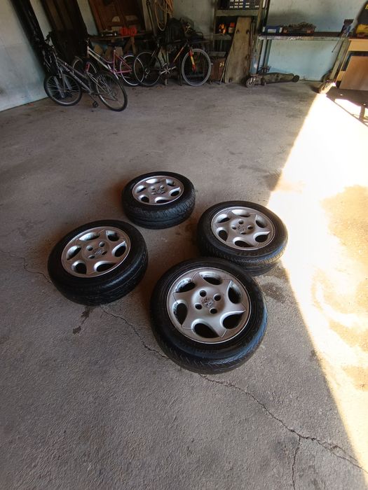 Jantes Peugeot ano 2005 impecáveis