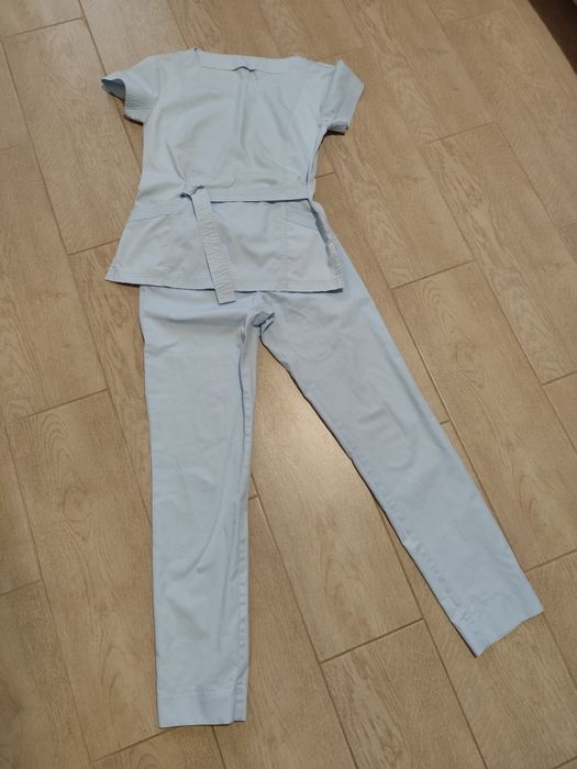 Женский медицинский костюм р.С- 42 р.