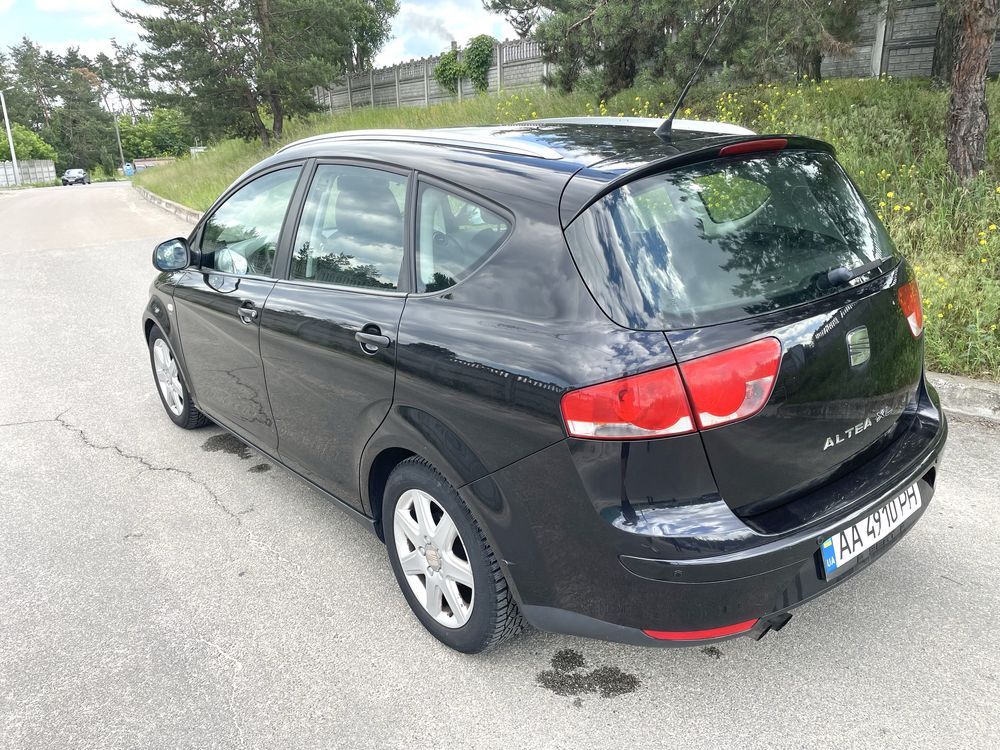 Продам власний Seat Altea XL 2008 2.0 fsi AT ідеальне авто для родини