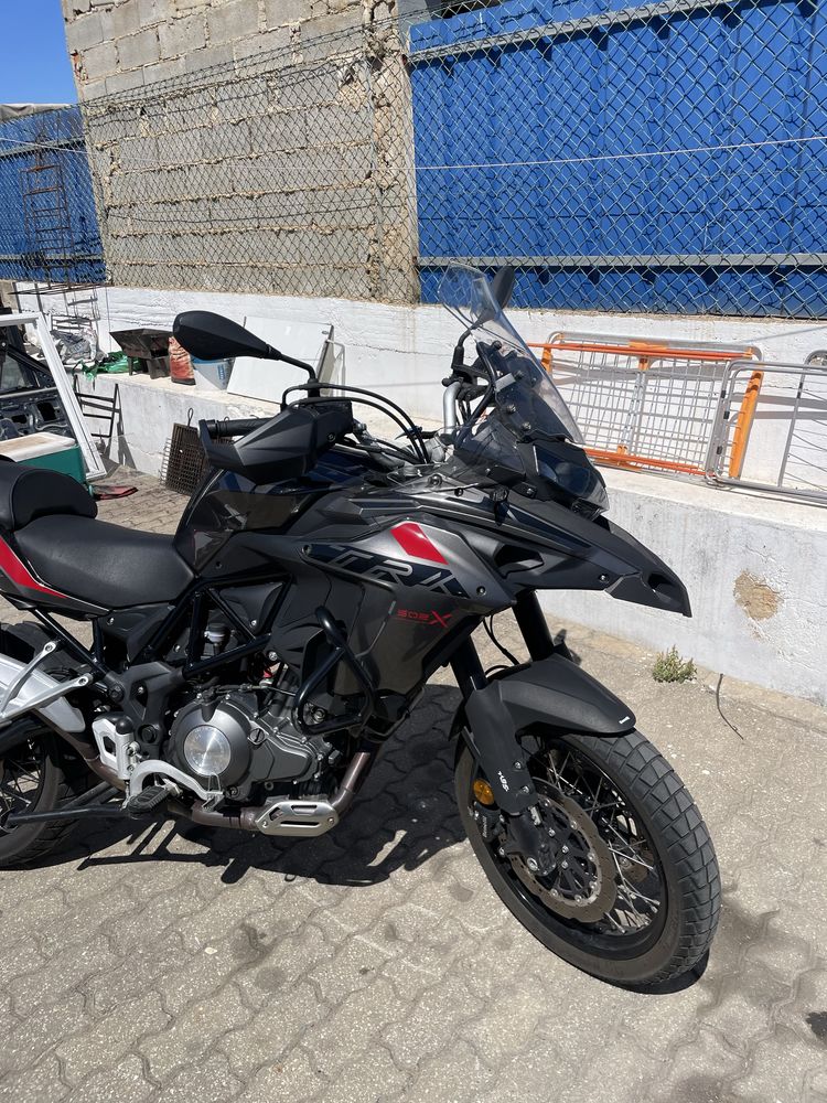 Benelli trk 502x